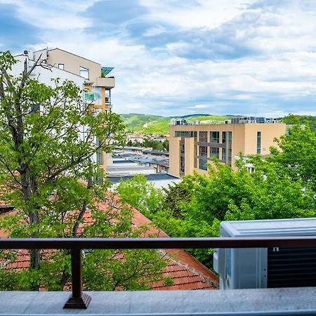 Apartment Vazrozhdenska Veliko Turnovo Bagian luar foto
